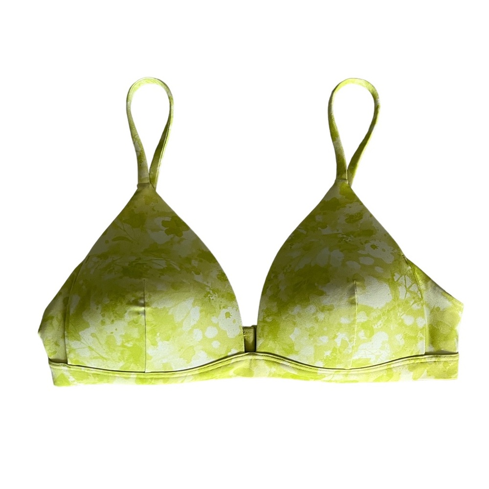 NWOT Lululemon - Lime Green Adjustable Bra - 06